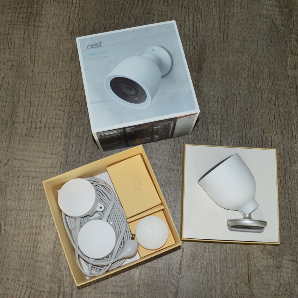 Nest Cam IQ Outdoor Smart Security Camera - Picture 8 of 13